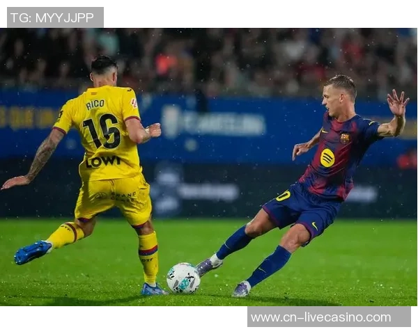 奥斯足球:探索足球的魅力与激情,揭示运动背后的故事与文化 奥斯足球:探索足球的魅力与激情,揭示运动背后的故事与文化